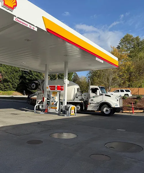 Sidewalk and curb gutter repair in Shell Gas Station in Newcastle 